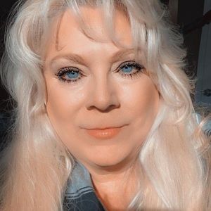 Meet your Posher, Bridget